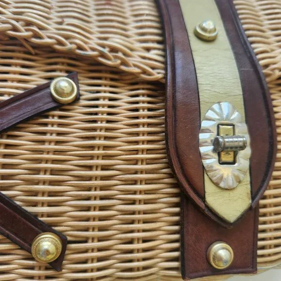 Vintage 1960's Woven Plastic Wicker Handbag Purse Leather Retro Cottagecore Cute - Picture 3 of 16